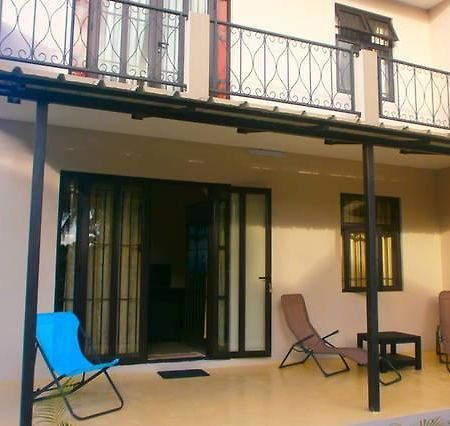 Residence Frangipane Pereybere Beach Exterior foto
